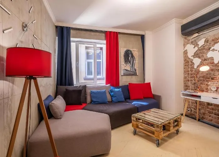 2 15 Seconds From Main Street Apartment Sofia