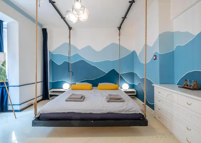 2 15 Seconds From Main Street * Sófia